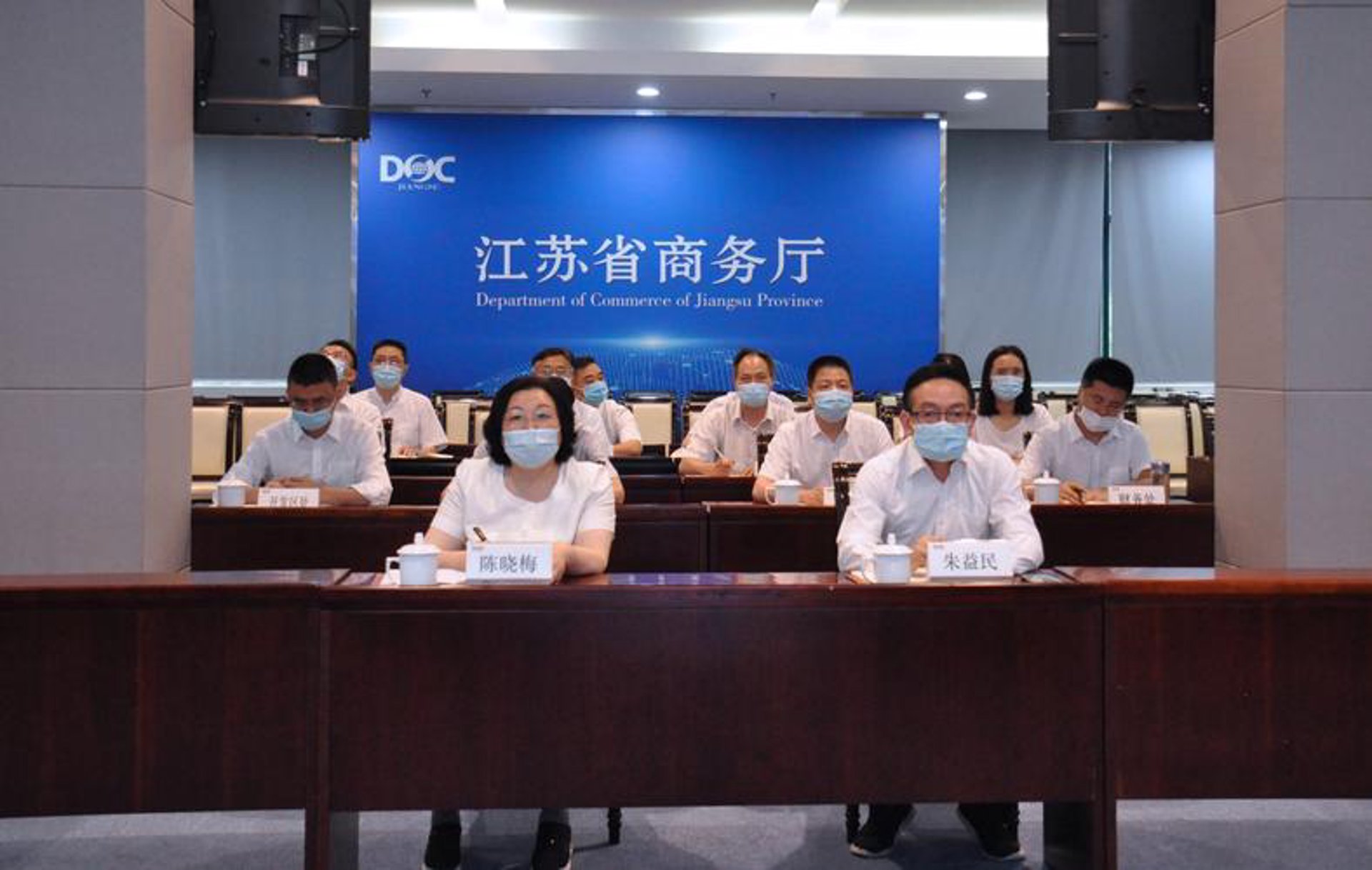 海口广告设计：创意与市场的完美碰撞